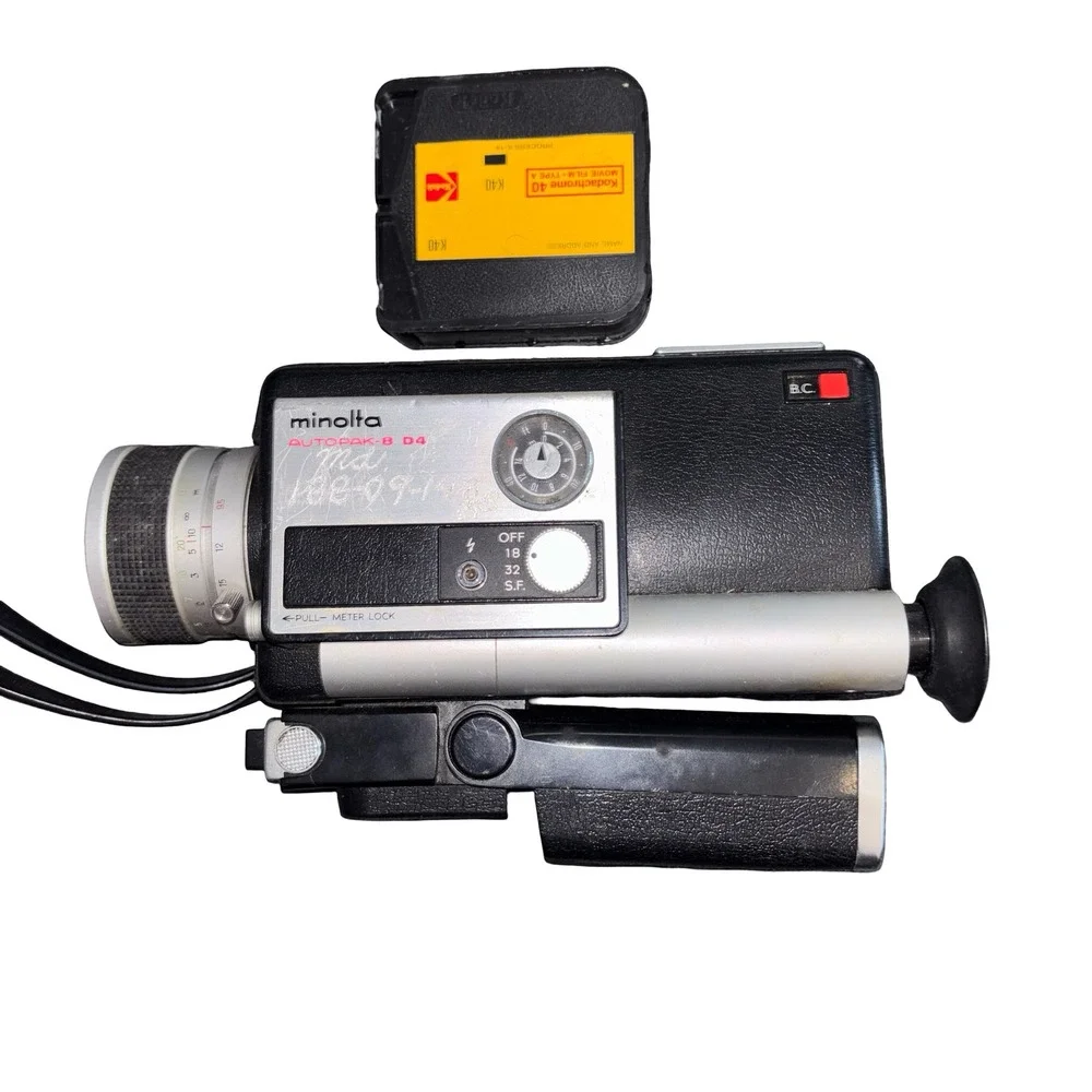 Vintage Minolta Autopak-8 D4 Super 8 Movie Camera Case Kodachrome 40 Film Bundle